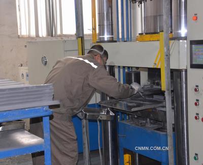 加班忙生產硬質合金-有色金屬新聞